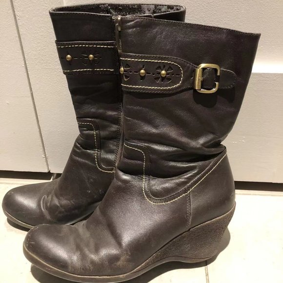 Ladies brown leather mid-shaft flat boots - size 7.5 - Picture 1 of 7